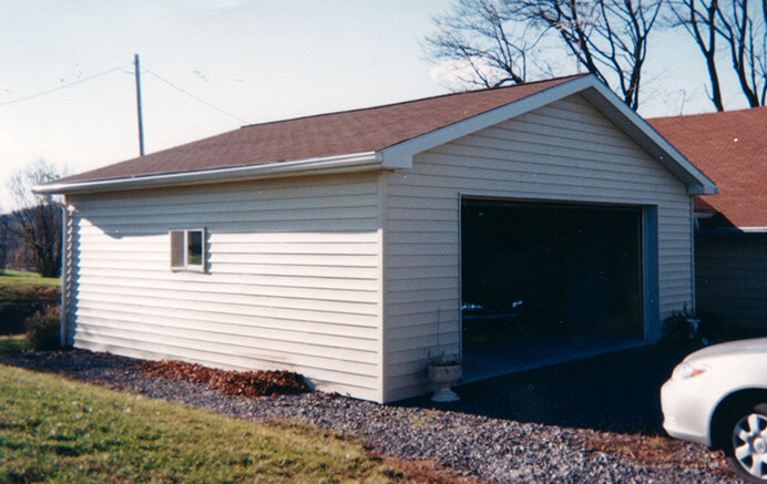 028 – Post Frame Garage With Siding