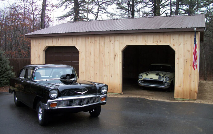 113 – Board & Batten Classic Car Garage