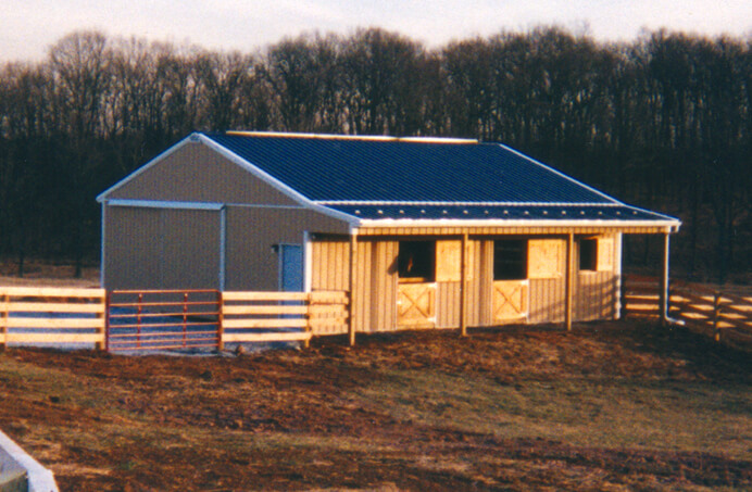 140 – Agricultural & Equestrian Pole Barn