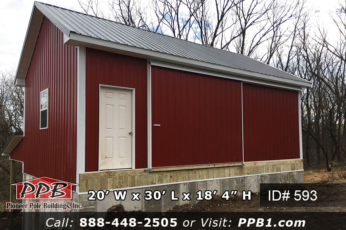 20’ W x 30’ L x 18’ 4” H (ID# 593) Compact Red Bank Barn 20’ Standard Trusses, 4’ on Center 7/12 Pitch