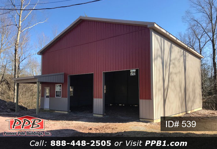 Pole Building Dimensions: 40’ W x 40’ L x 18’ 4” H (ID# 539) 40’ Standard Trusses, 4’ on Center 4/12 Pitch Colors: Two-Tone Siding on Front Gable: Upper Color: Red Lower Color: Clay Siding Color: Clay Roofing Color: Clay Trim Color: Clay & Red