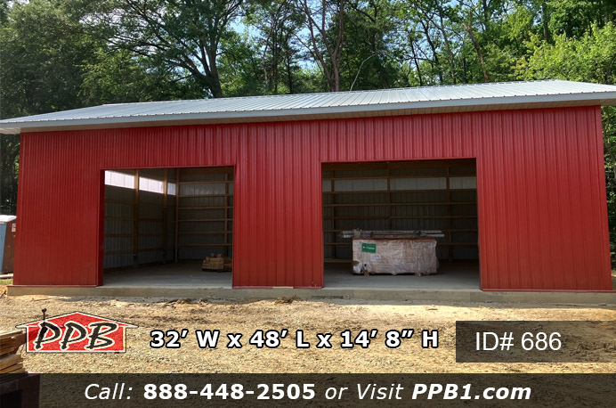 686 – Red Garage with Sidelights & 2′ Overhangs
